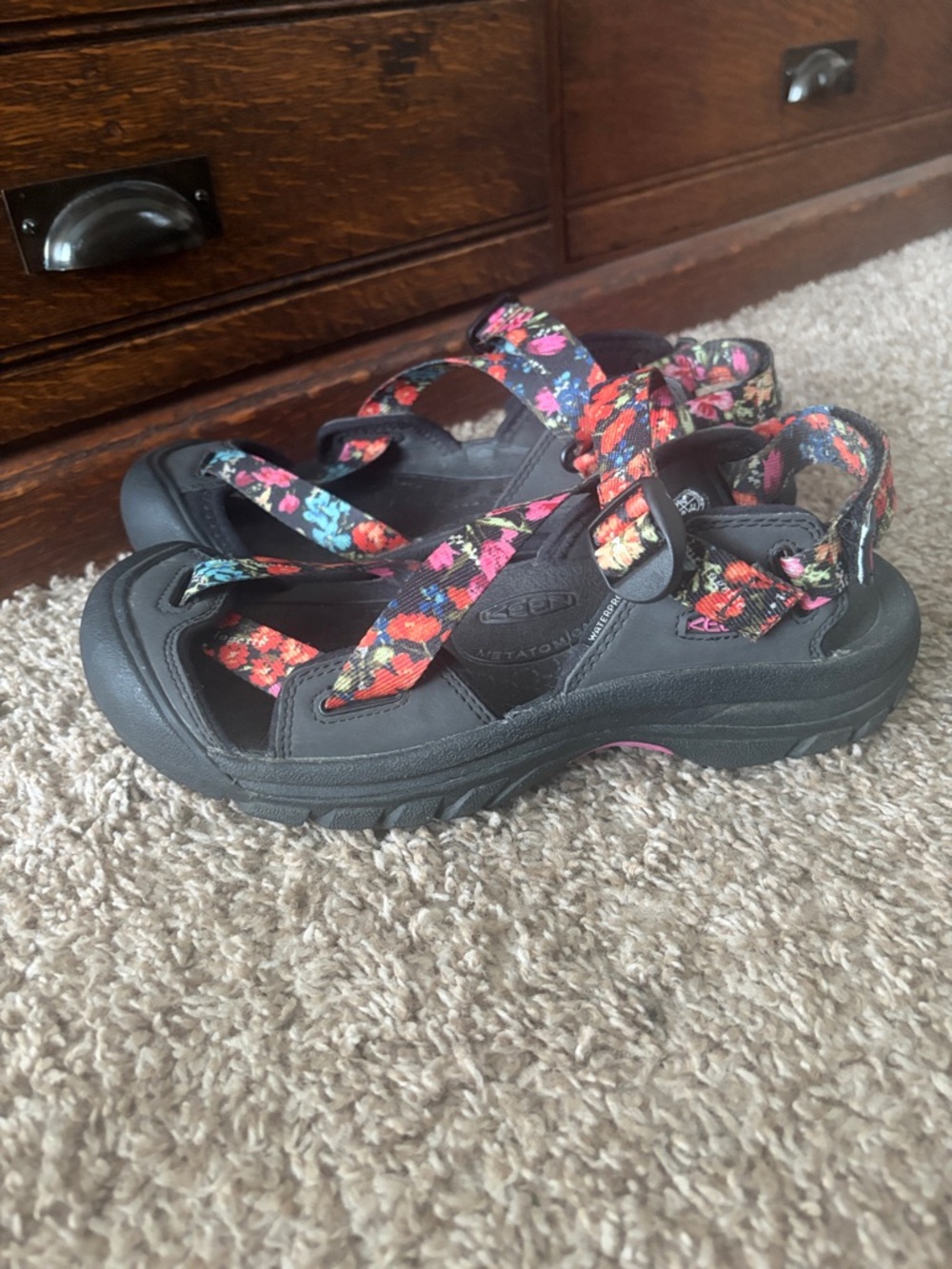KEEN Zerrasport women’s outdoor sandals